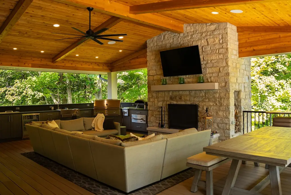 Squirrel Bend Residence project detail 6