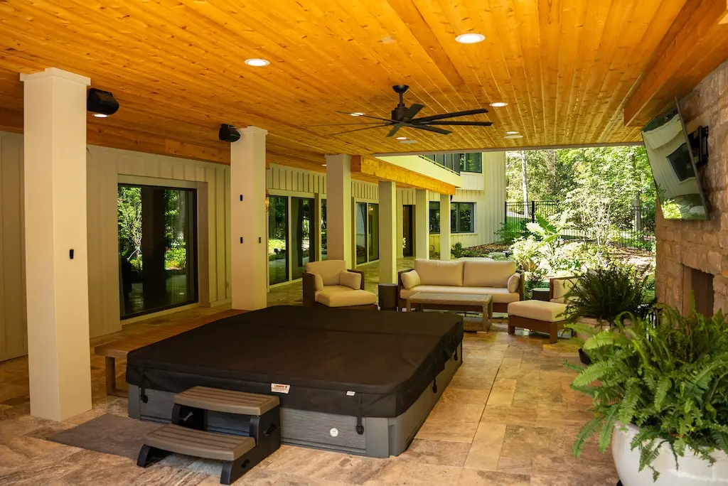 Squirrel Bend Residence project detail 9